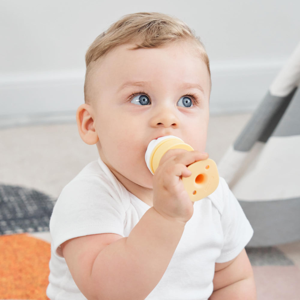 Smily Mia freezer teether stored in freezer for cooling readiness