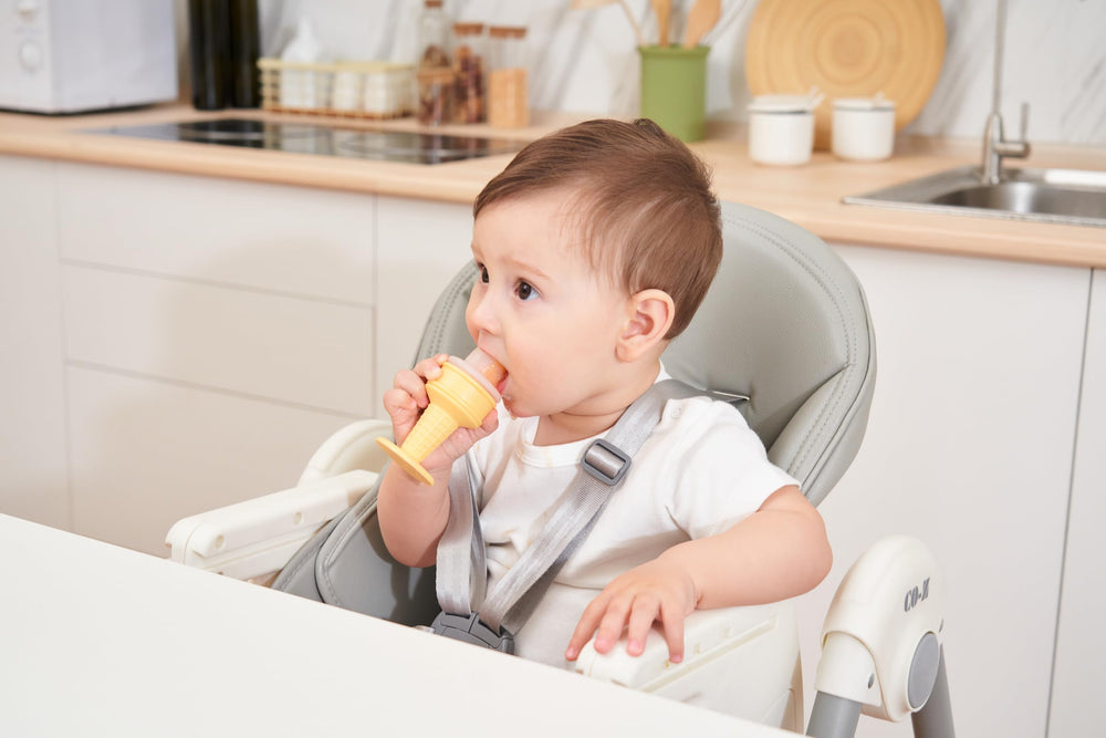 Smily Mia two sealers included for secure freshness and storage