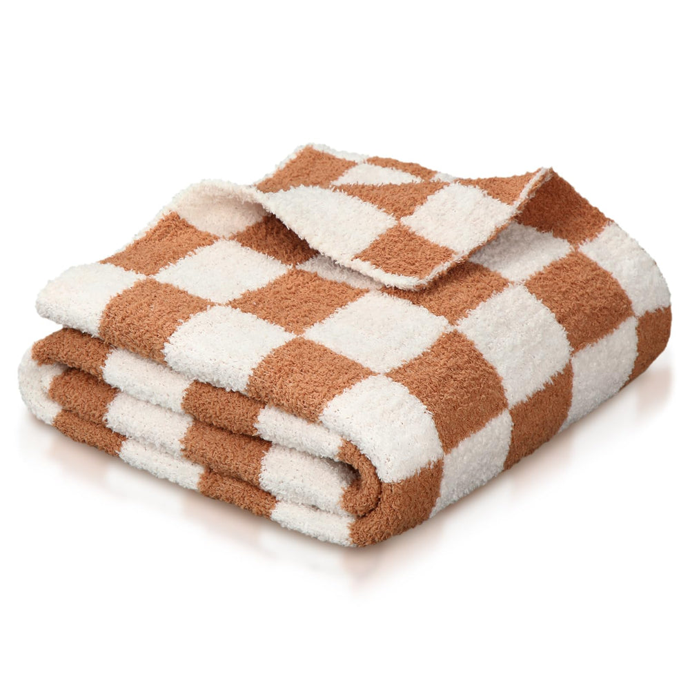 SmoothNovelty brown checkered blanket packaging demonstrates compact storage and easy transport