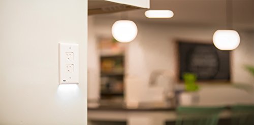 SnapPower Safelight-childproof-kids-room keeps little hands away from outlets with soft lighting.