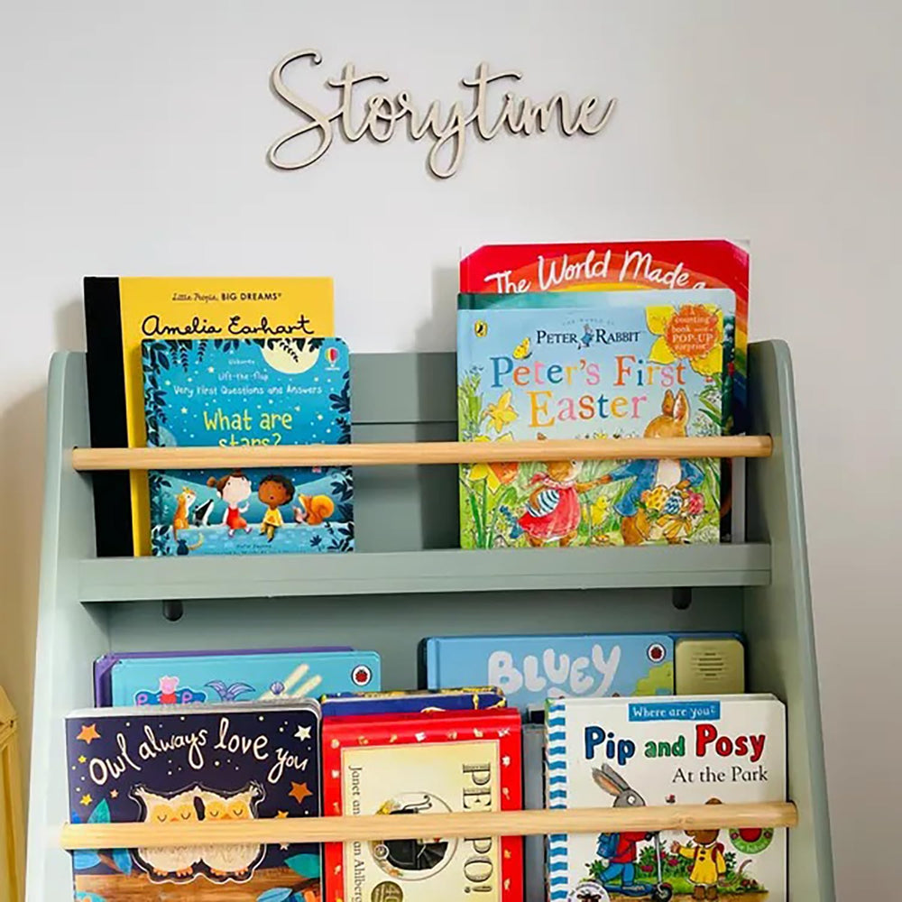 Snlioek Storytime Sign wall-hanging in a child's bedroom for inviting storytime