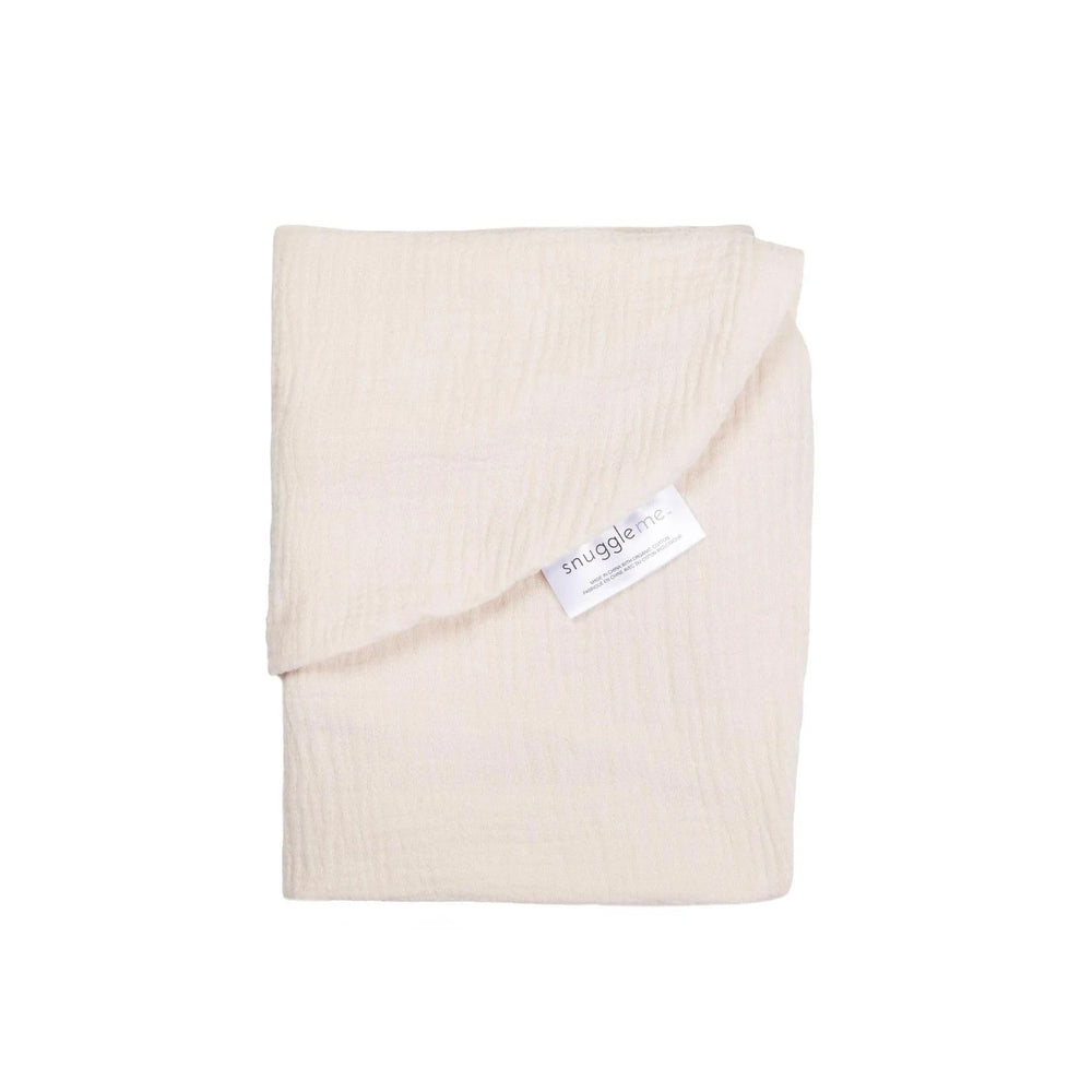 Snuggle Me Baby Lounger Curve Cover natural setup shows easy slide-on fit for quick color changes.