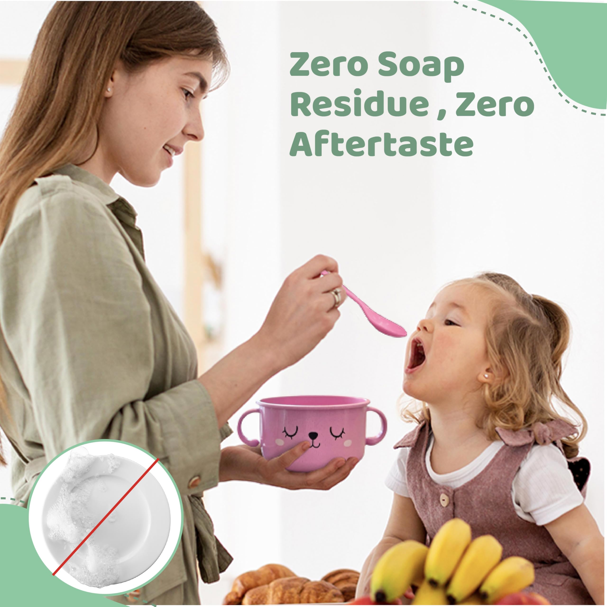 SnugglyBites spoon in pink-white for easy self-feeding.
