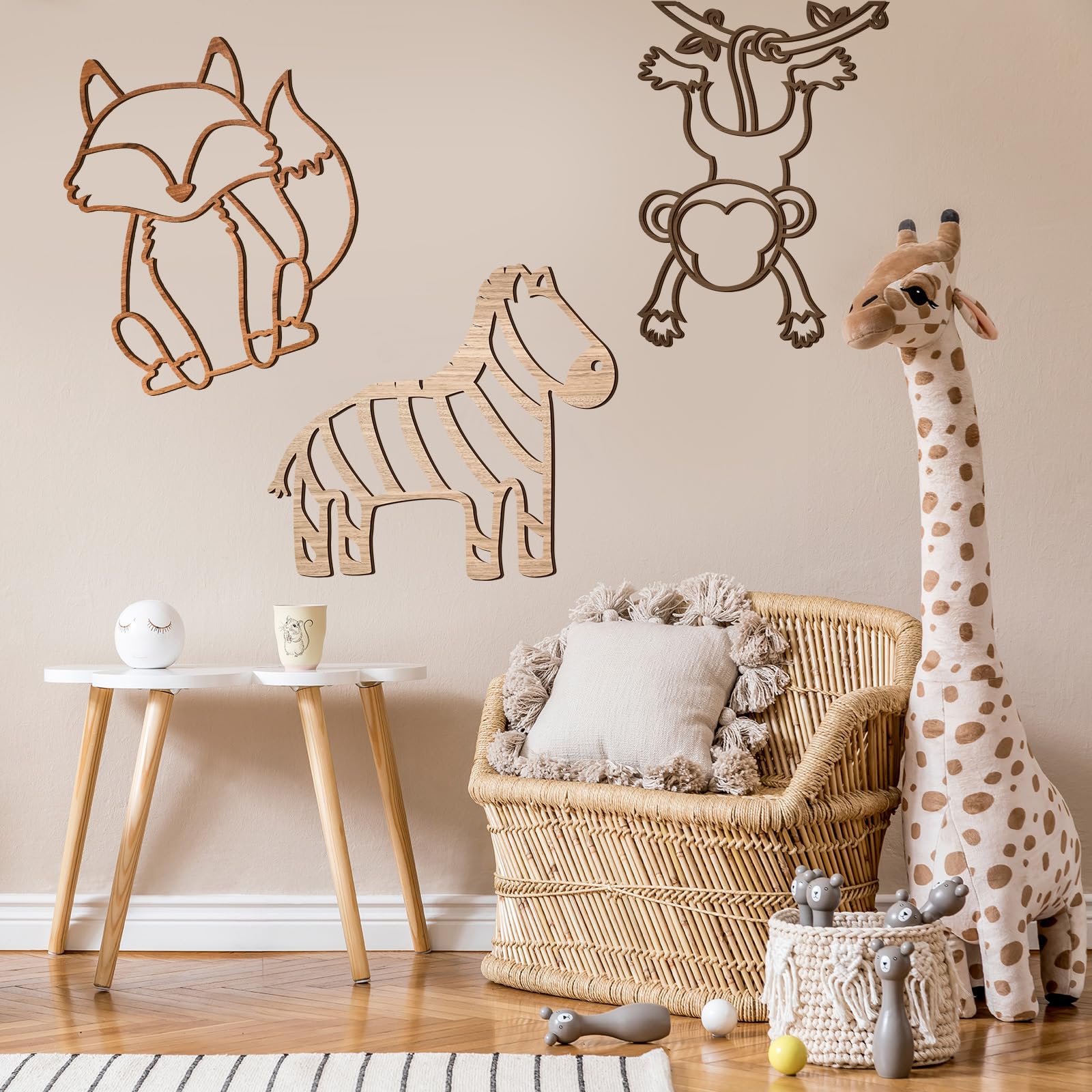 Soaoo Jungle Giraffe wall art creates natural texture for nursery styling