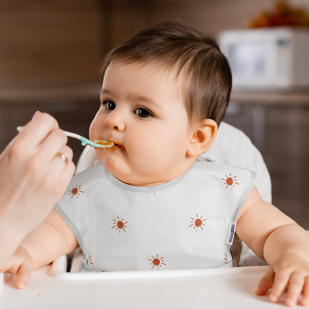 Soarwg Kids bibs suit ages 3 to 24 months for growing babies.