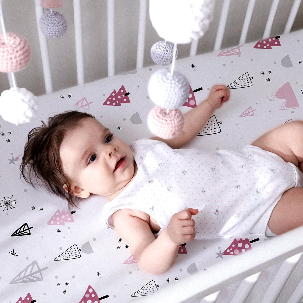 Soarwg Kids 33x17x3 inch sheets fit versatile bassinet shapes.