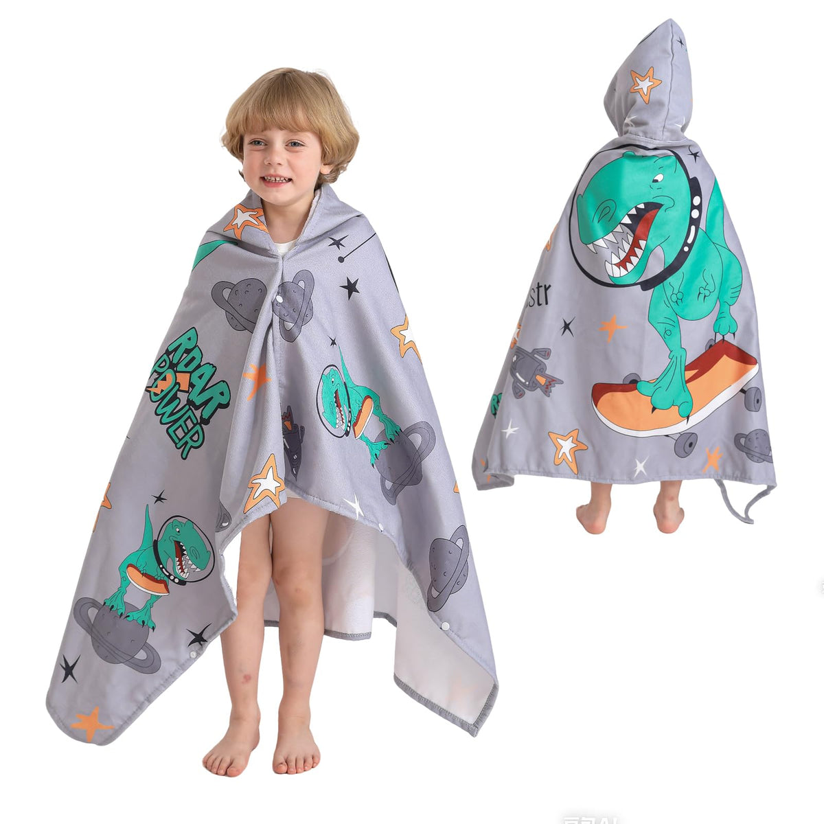 Softan Saftan baby bath towel hooded dinosaur closeup shows warmth after bath.