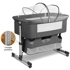 Soobaby sheet-cover keeps the sleeping area clean and fresh.