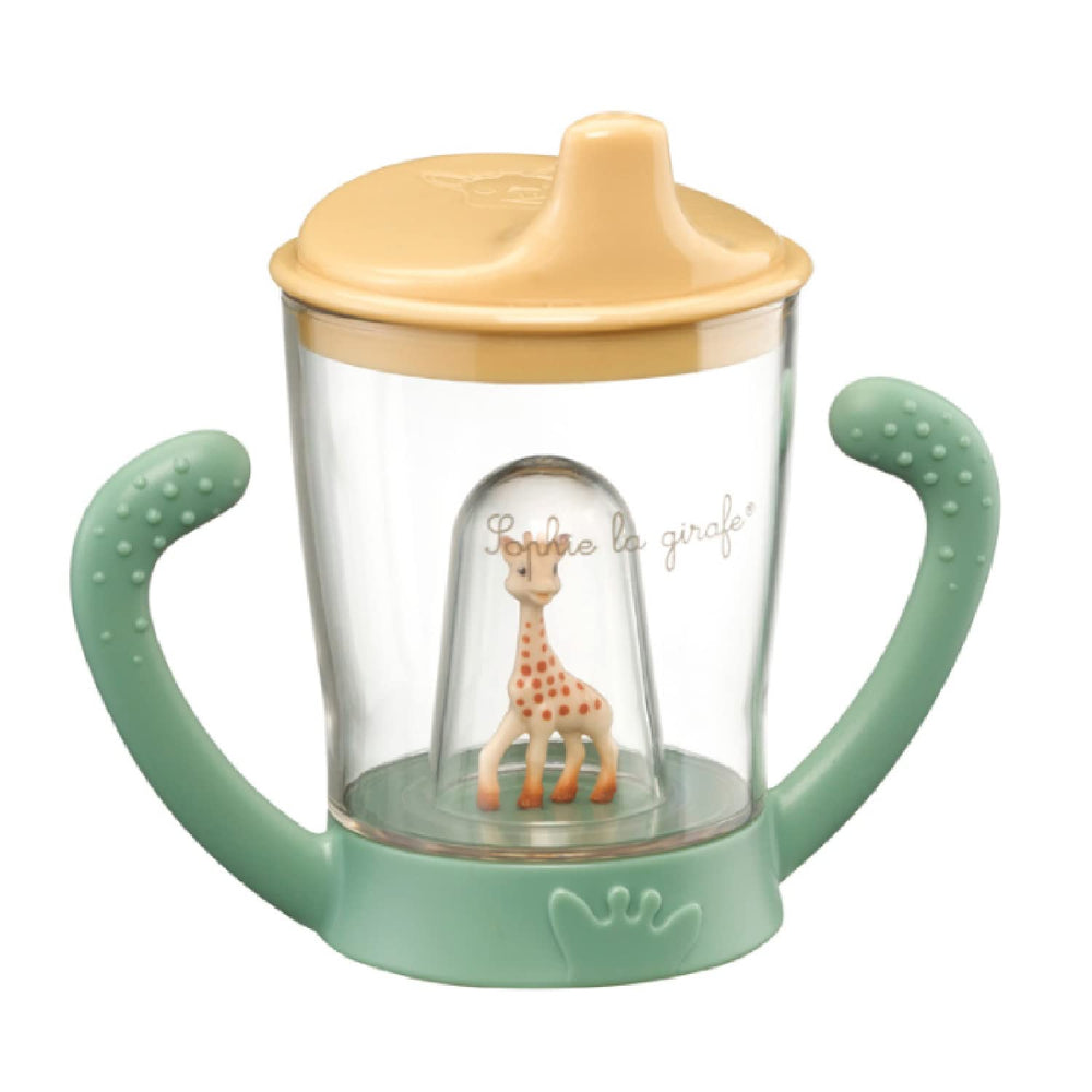 Sophie la girafe anti-leak mascot cup with handles for easy grip and spill-free drinking.