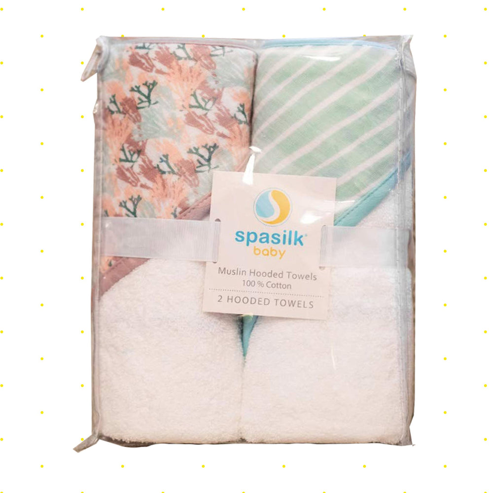 Spasilk baby towel absorbent terry close-up demonstrates quick-dry post-bath routine.