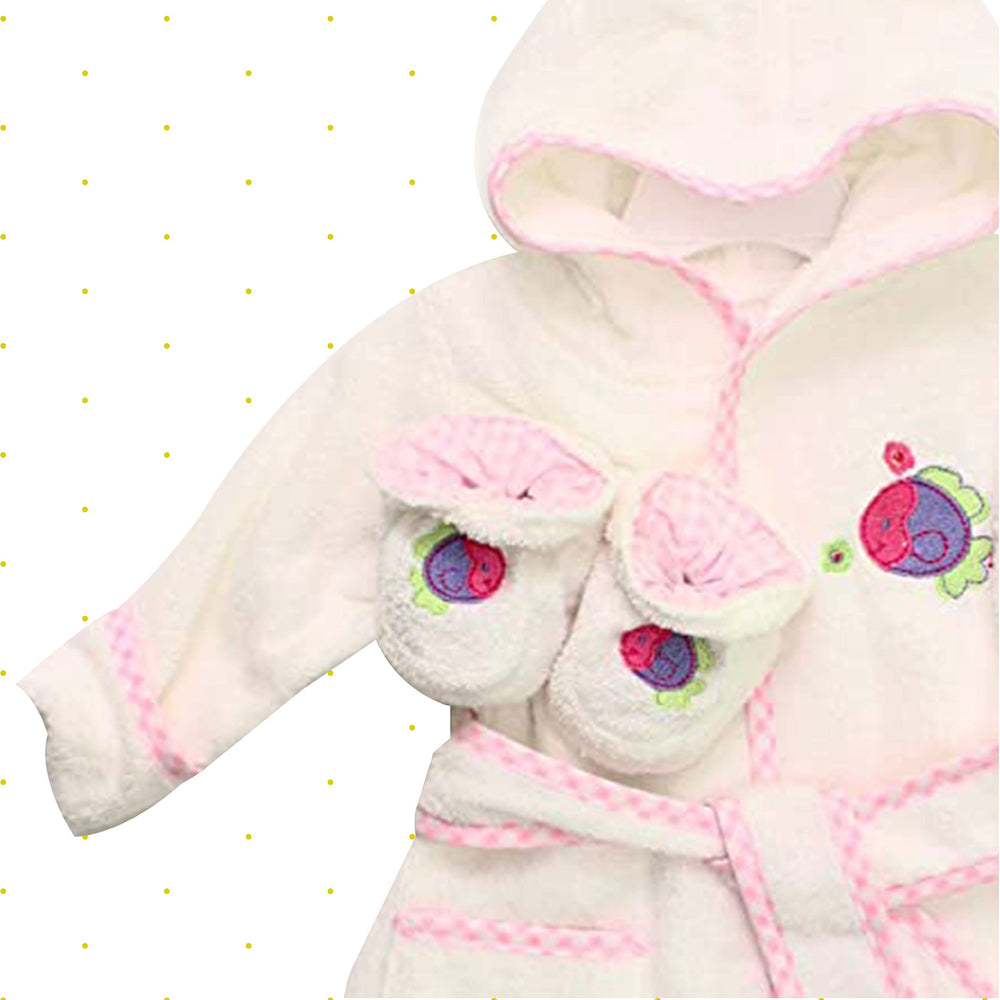 Spasilk hooded terry bathrobe close-up shows soft absorbent fabric