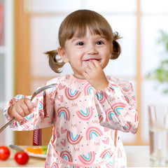 SPINFOX adjustable-closure bib provides snug comfortable fit for babies