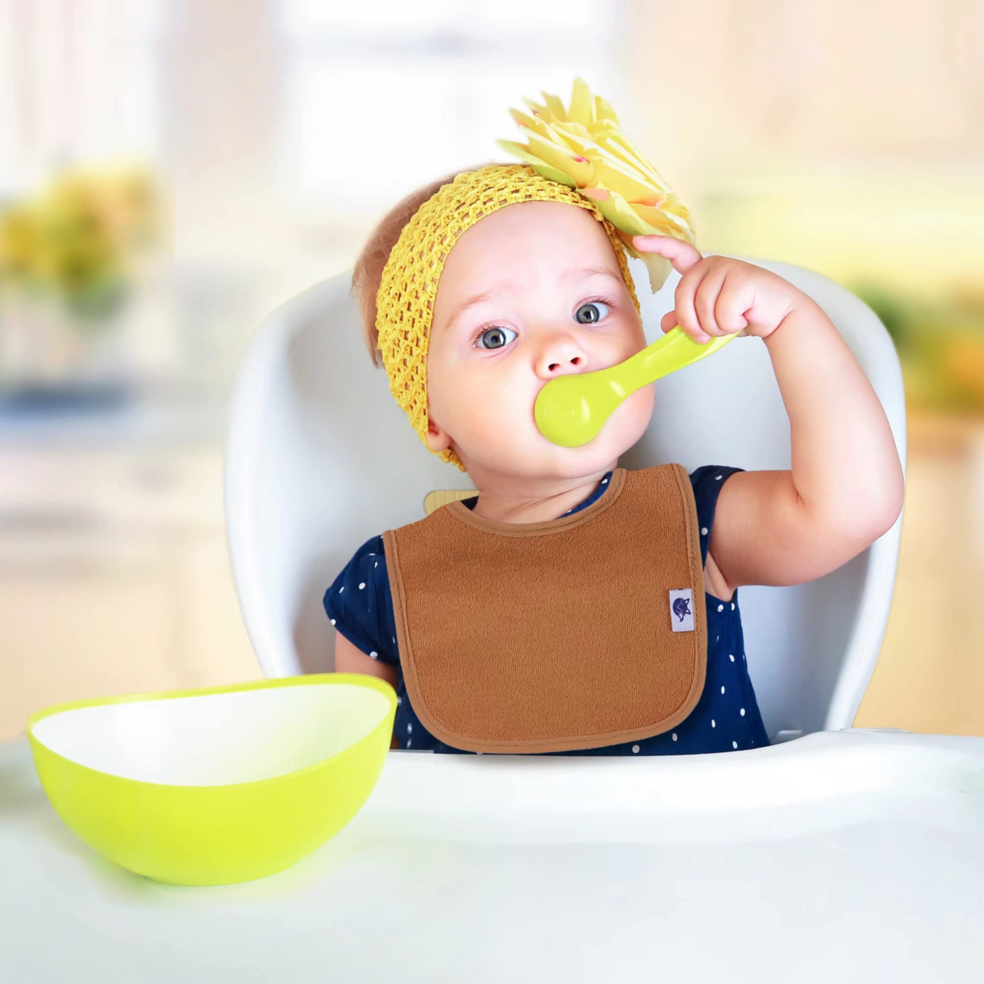 SPINFOX unisex neutral design suits any baby.