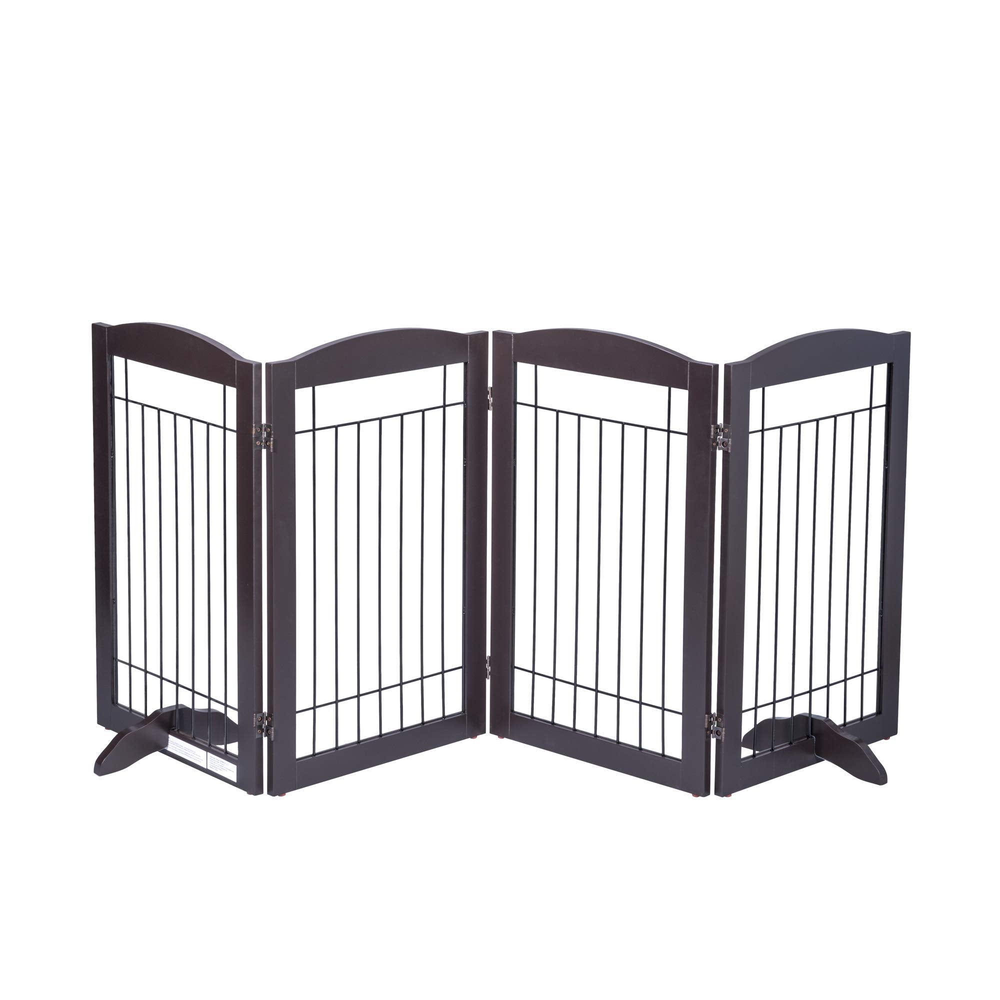 Spirich gate open wide up to 74 inches for versatile room layouts.