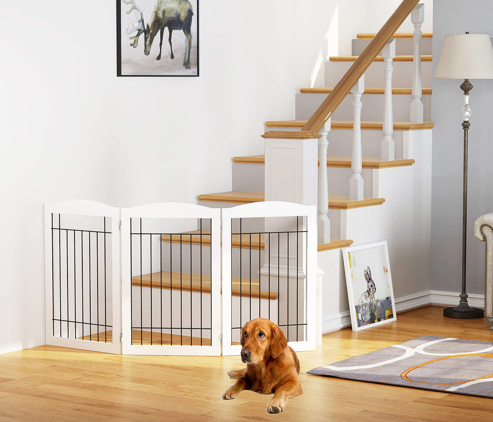 Spirich three-panel white gate showing easy accordion setup for doorways.