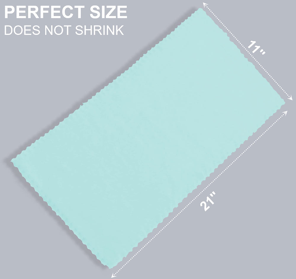 Spotted Play newborn towels 20x10 inches for gentle clothing protection.