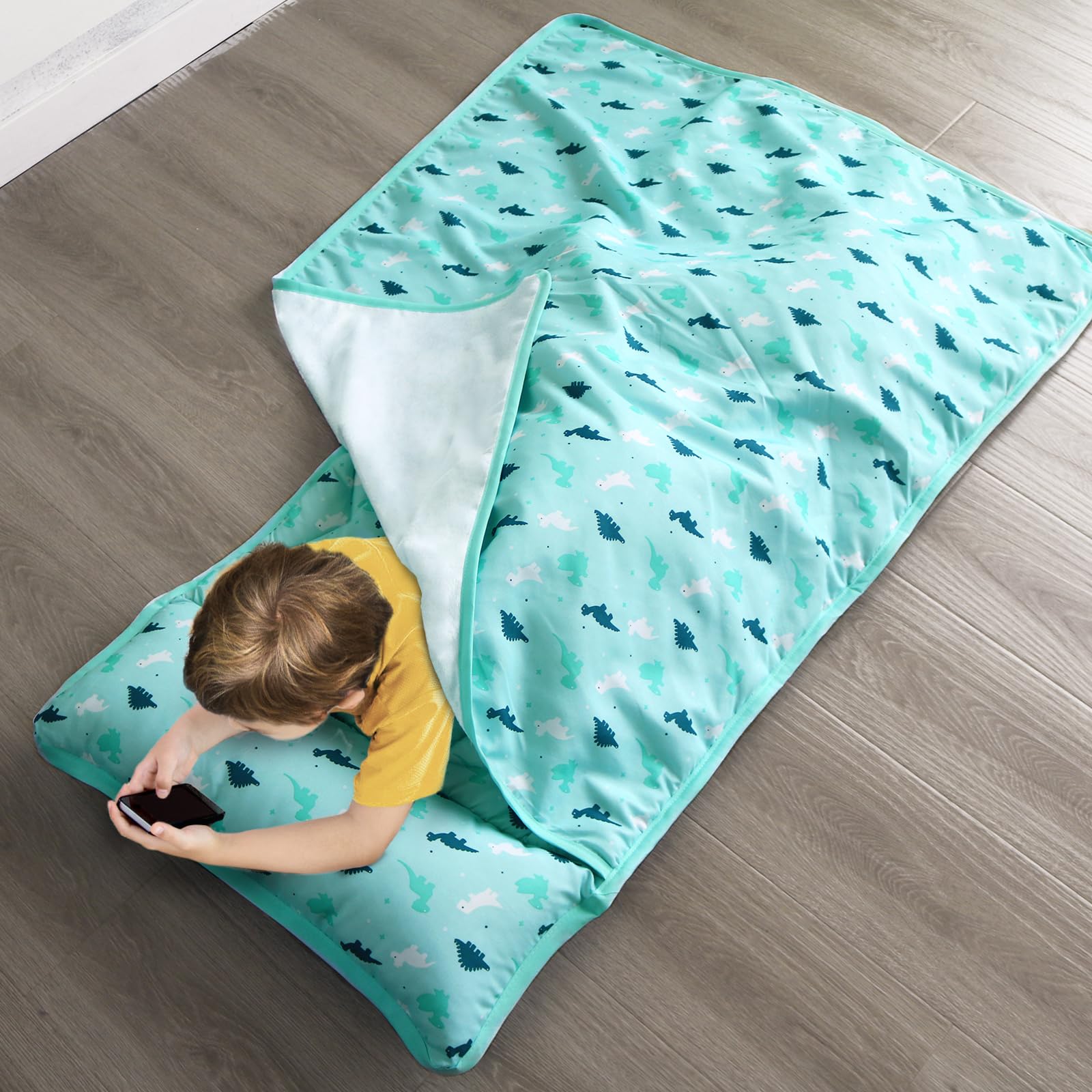 SPRINGSPIRIT nap mat color options show true-to-size hues that resist fading.