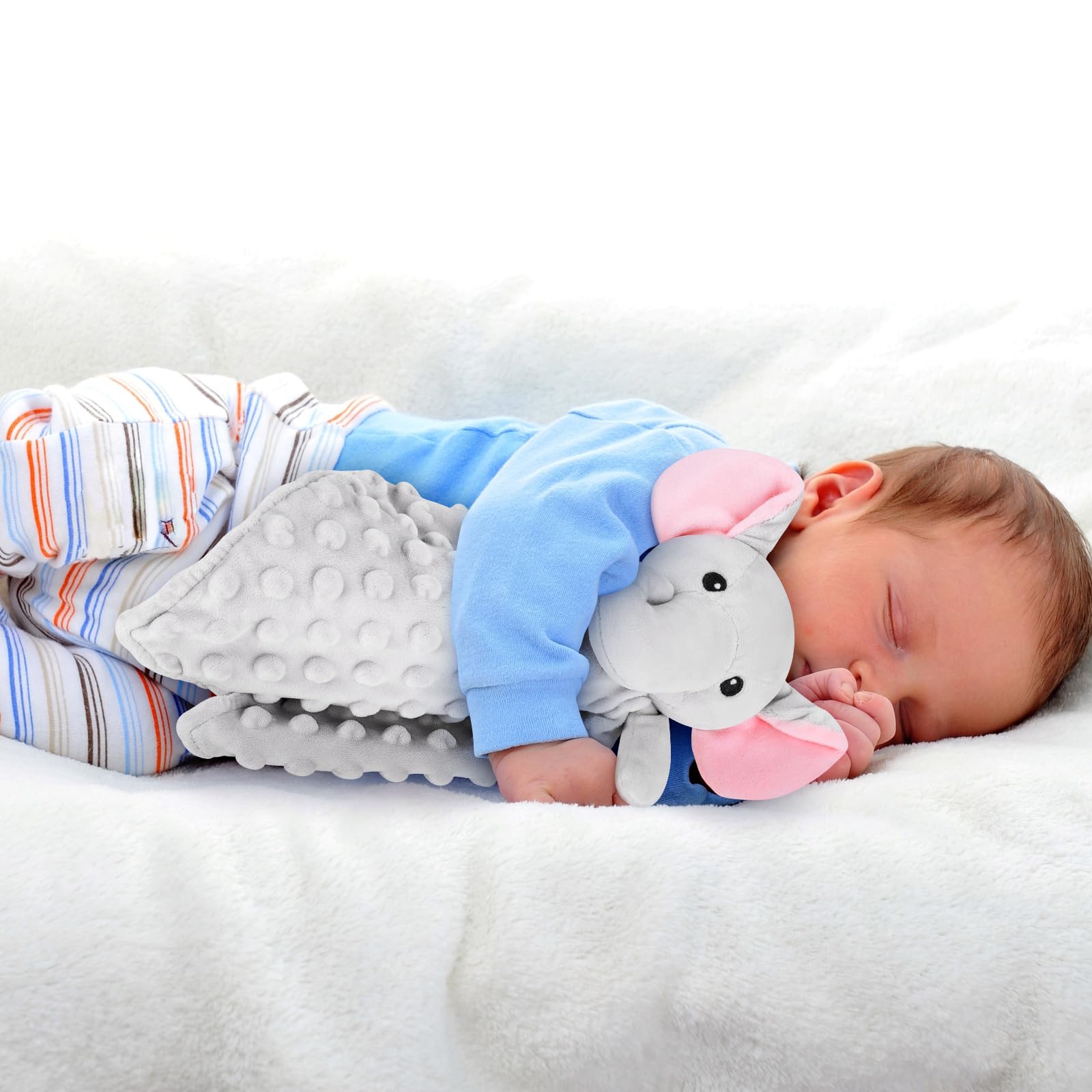 Sprinqdawin Lovey Elephant ears with sound paper encourage gentle grasp and exploration.
