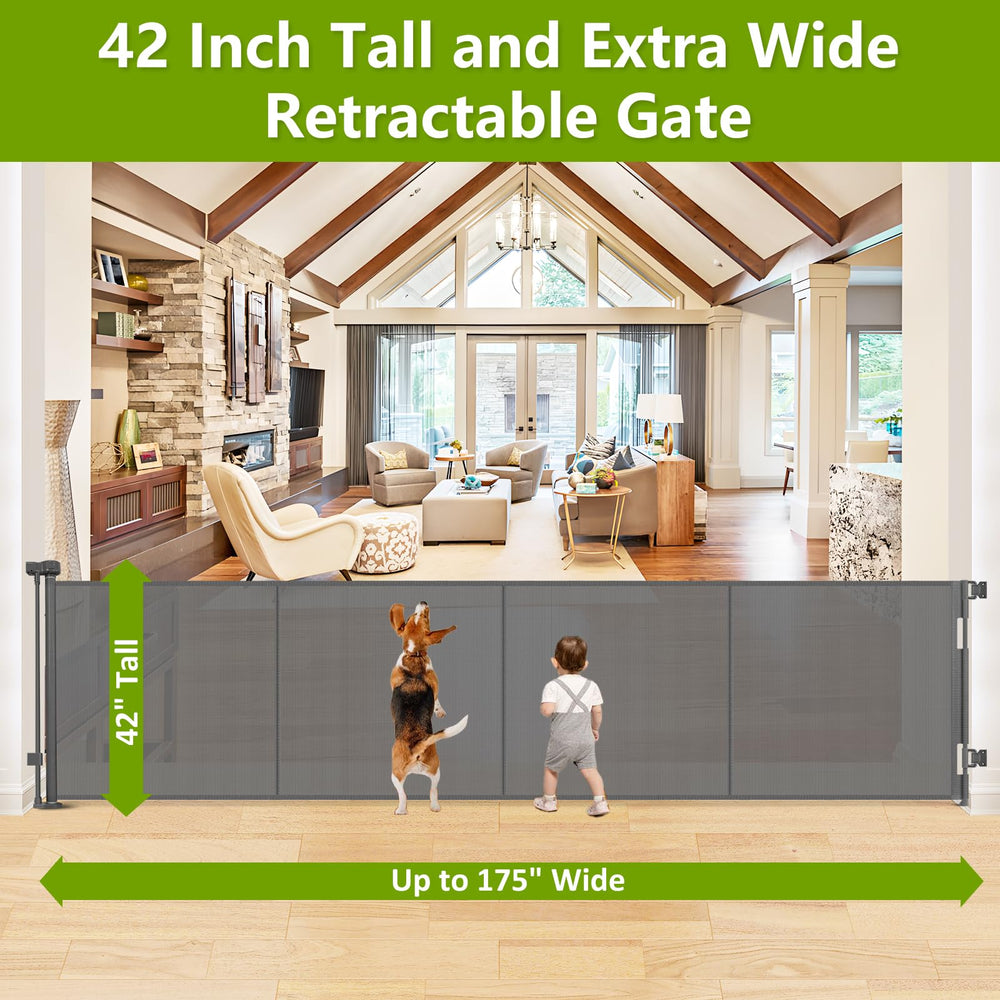Stcockis retractable-space-saving gate folds away neatly for storage.