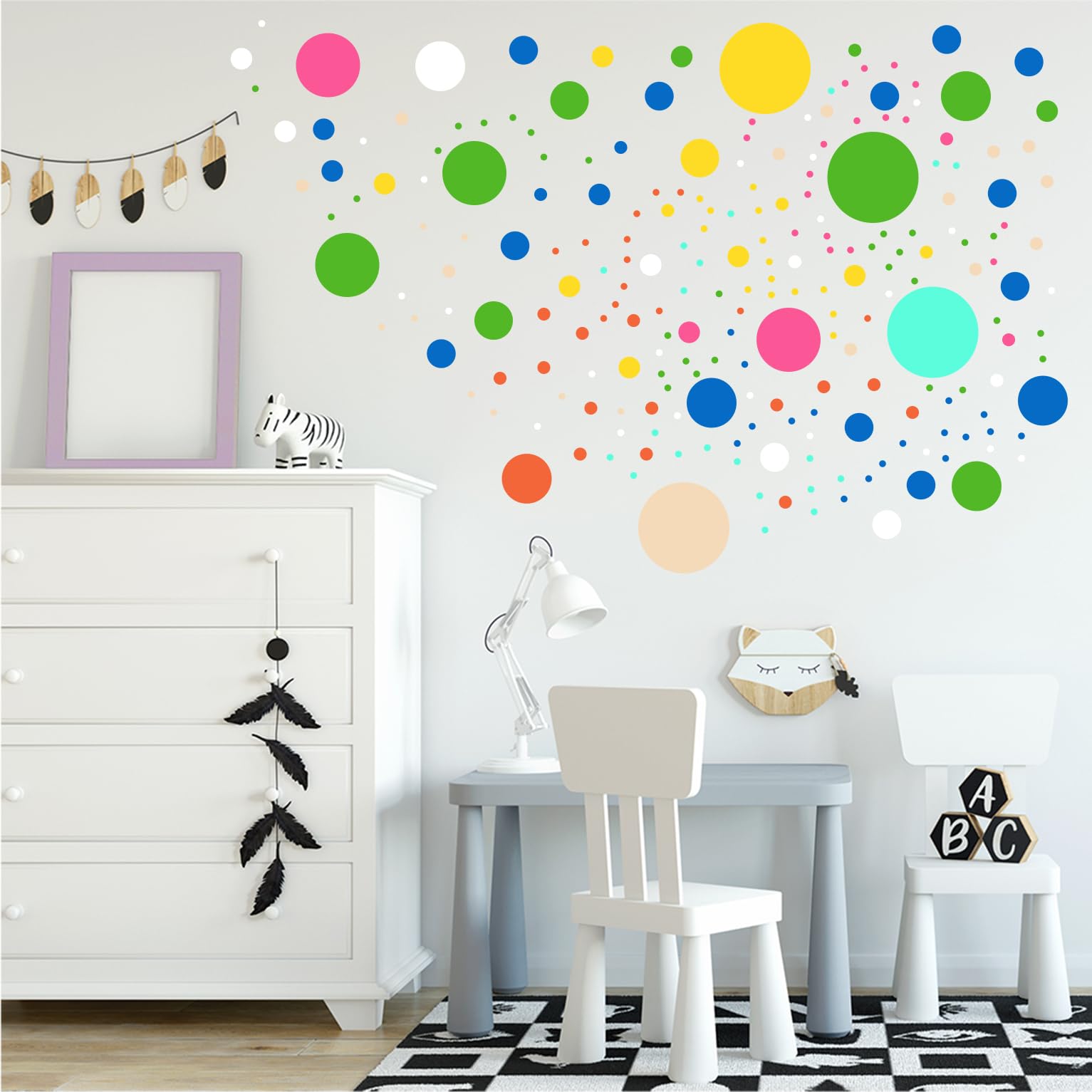 StickerDeen polka dot circle 32x30mm bold dots for feature walls