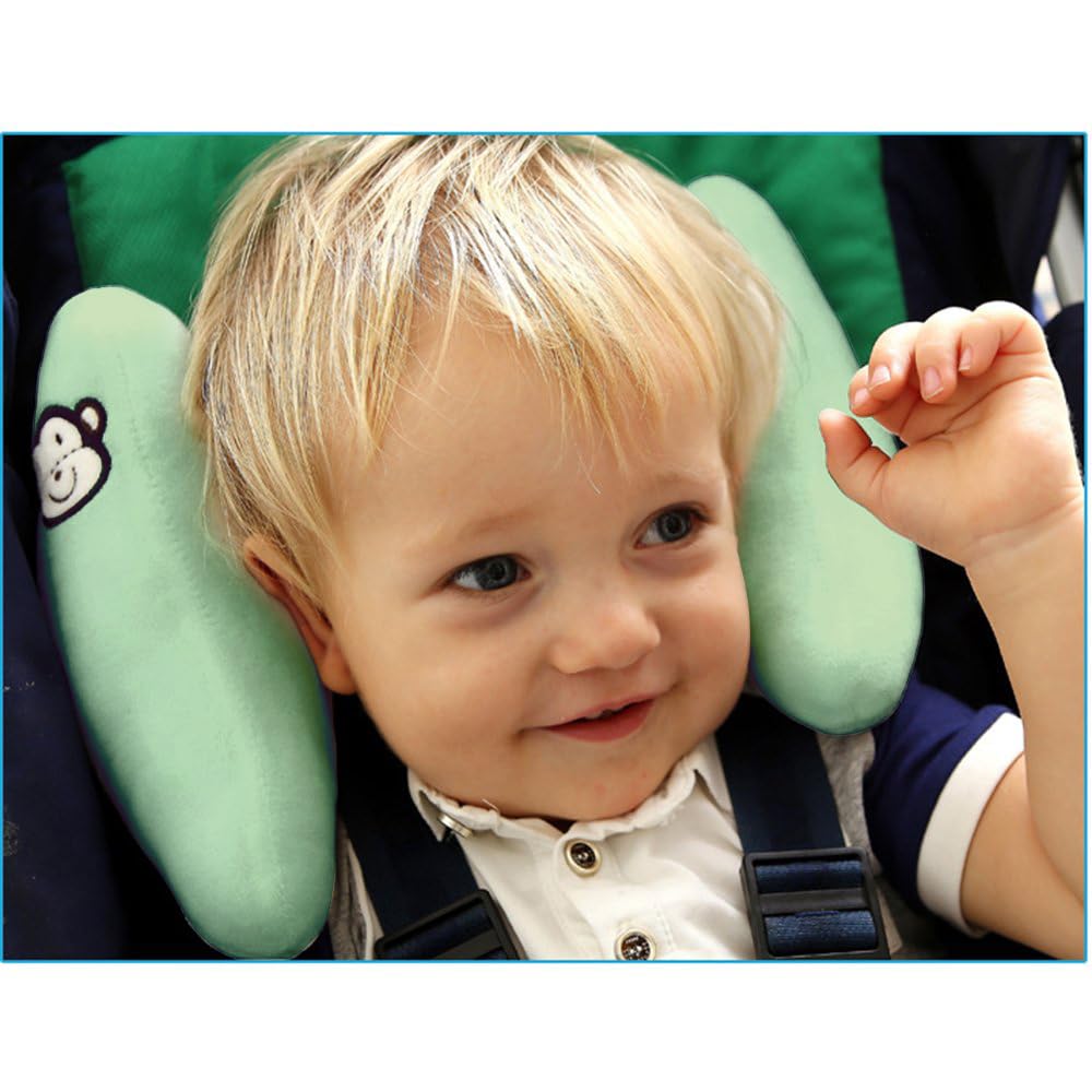 StoHua easy-install hook-and-loop strap attaches to the car-seat harness.