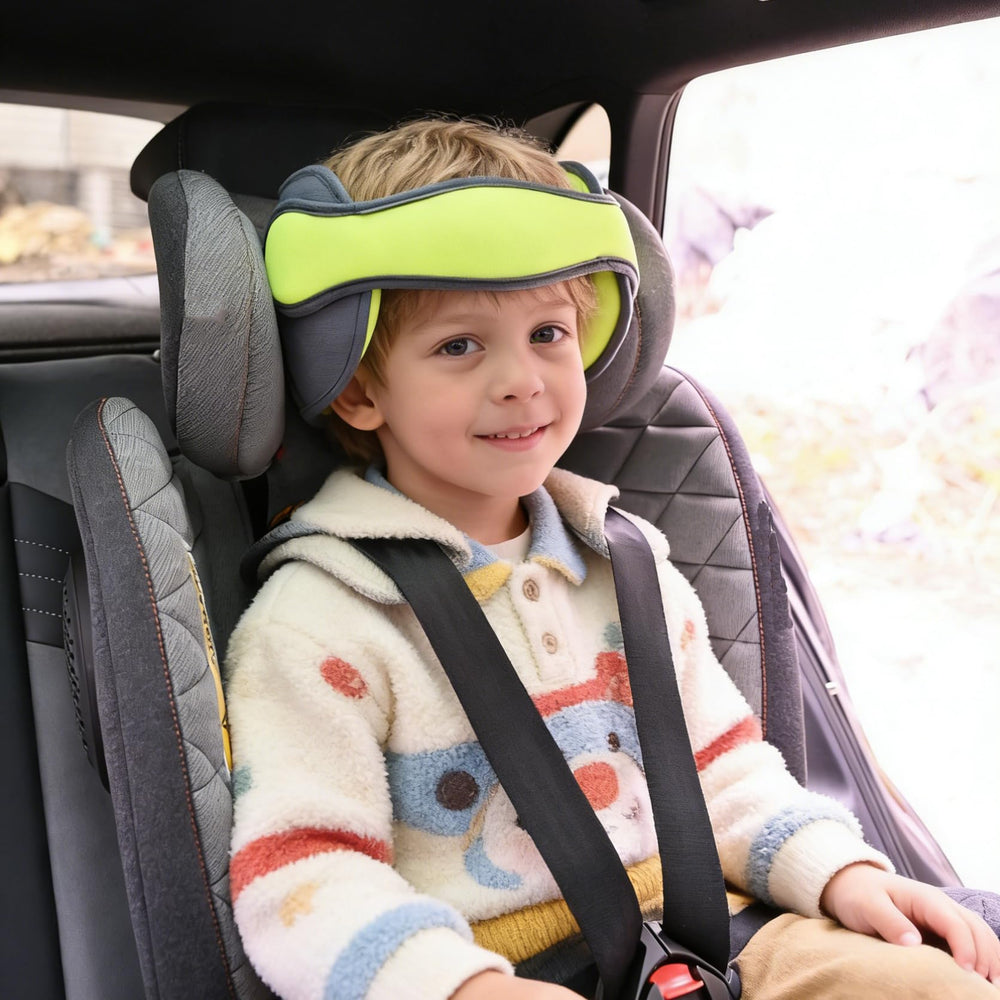 StoHua strap fixes quickly to car seats for easy installation