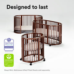 Stokke Sleepi Mini Fitted Sheet V3 nursery scene demonstrates easy-care washable textile.