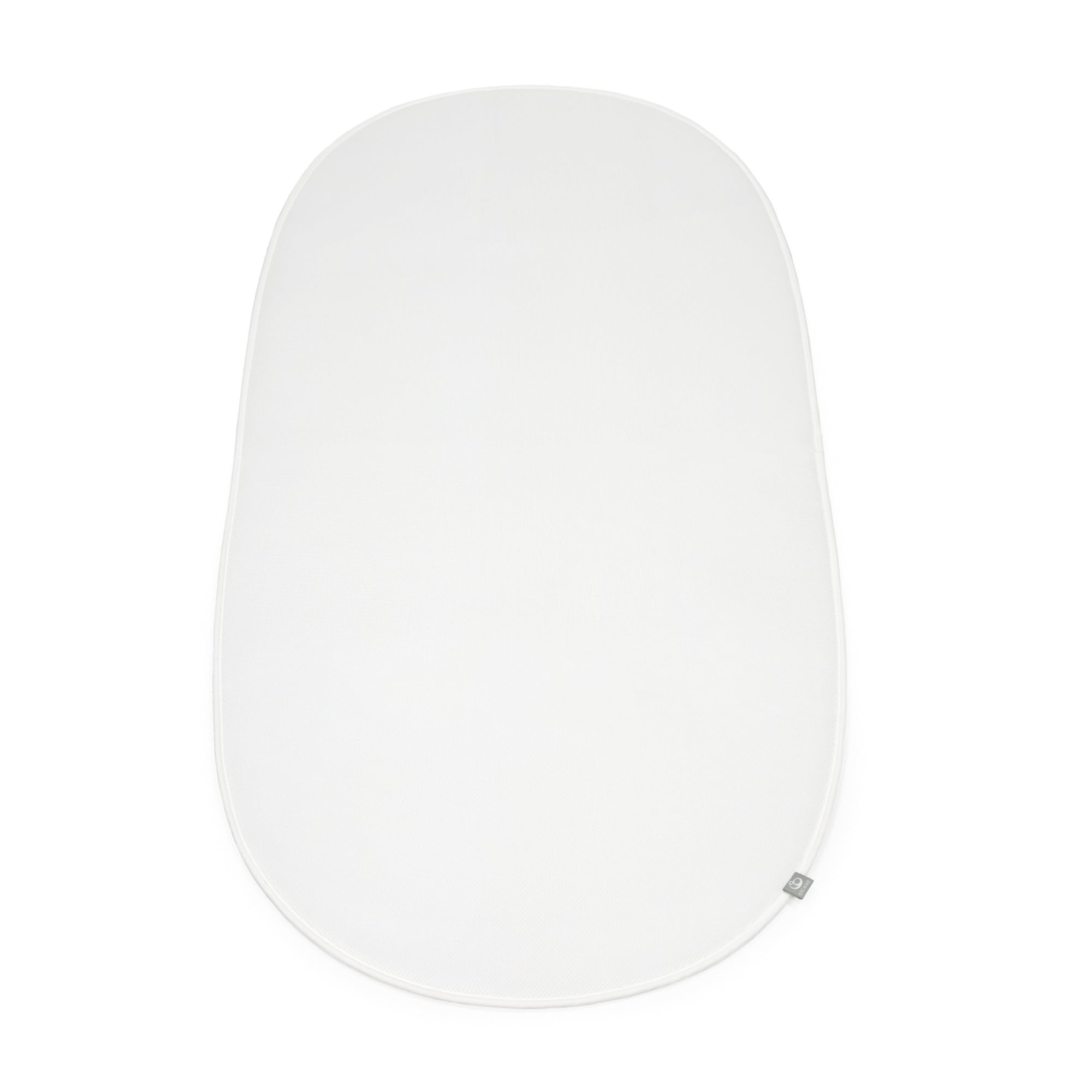 Stokke Sleepi Protection Sheet V3 white top view protects mattress from nighttime moisture