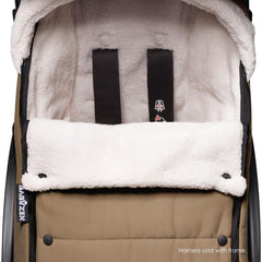 Stokke YOYO Footmuff carrying bag included for easy storage and transport.