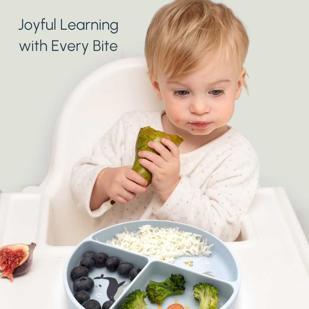 Studio Merveille BPA-free silicone plate for safe, durable feeding