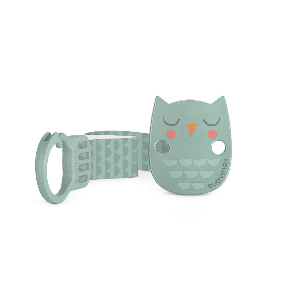 Suavinex Bonhomia premium clip mint on baby keeps pacifier within reach and clean.