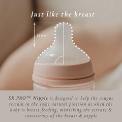 Suavinex Bonhomia textured silicone finish mimics breast texture.