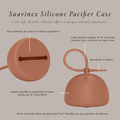Slot opening on Suavinex Color Essence Jungle Green case for easy pacifier insertion.