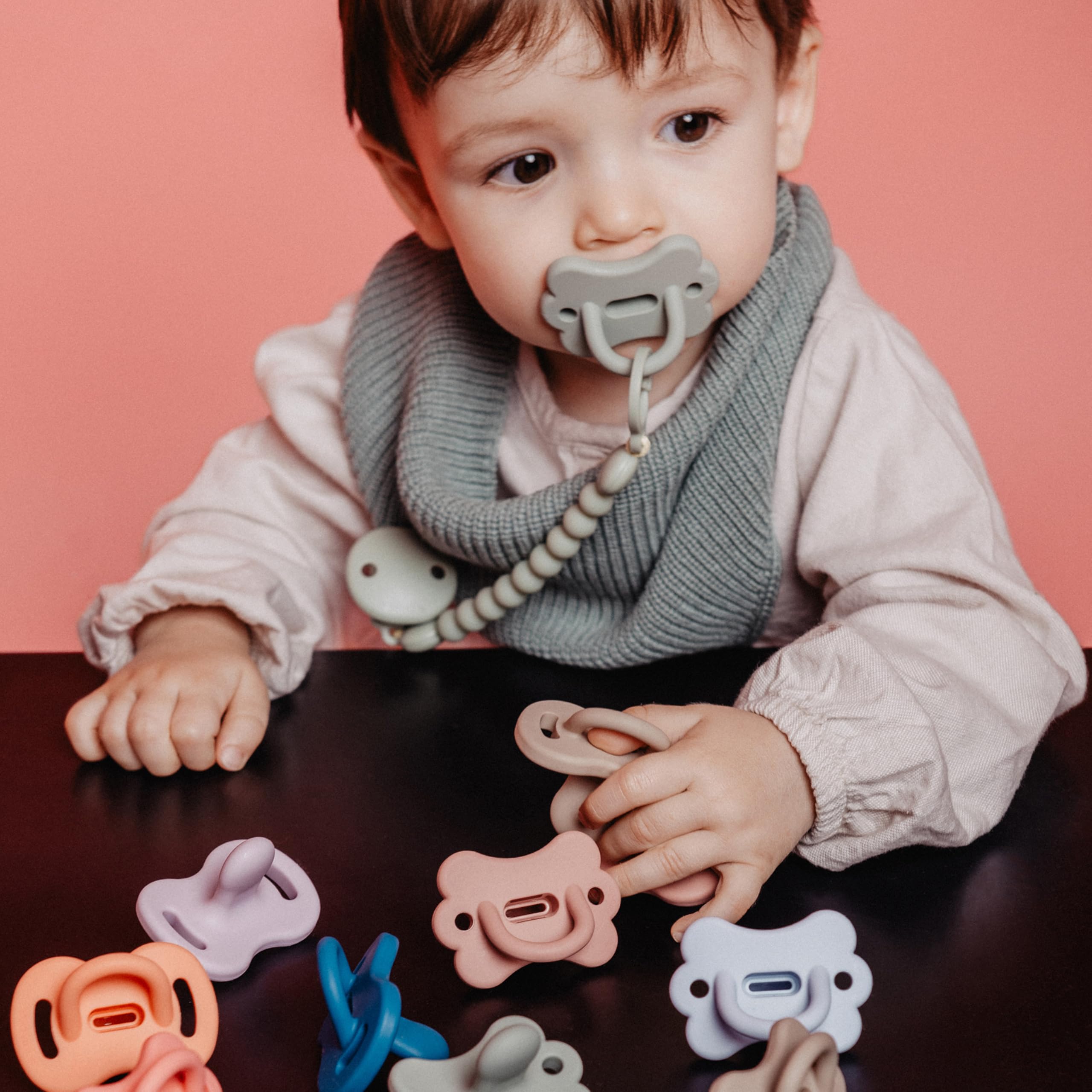Suavinex Color Essence SX PRO silicone pacifier in packaging blue