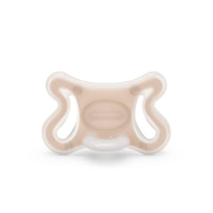 Suavinex Zero Zero pacifier front view highlighting sleek silicone for comfortable soothing.