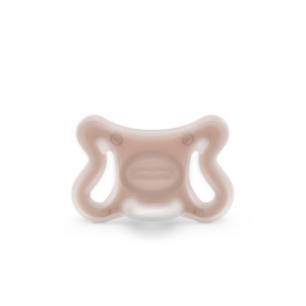 Suavinex Zero Zero silicone pacifier nipple close-up highlights soft texture for gentle soothing.