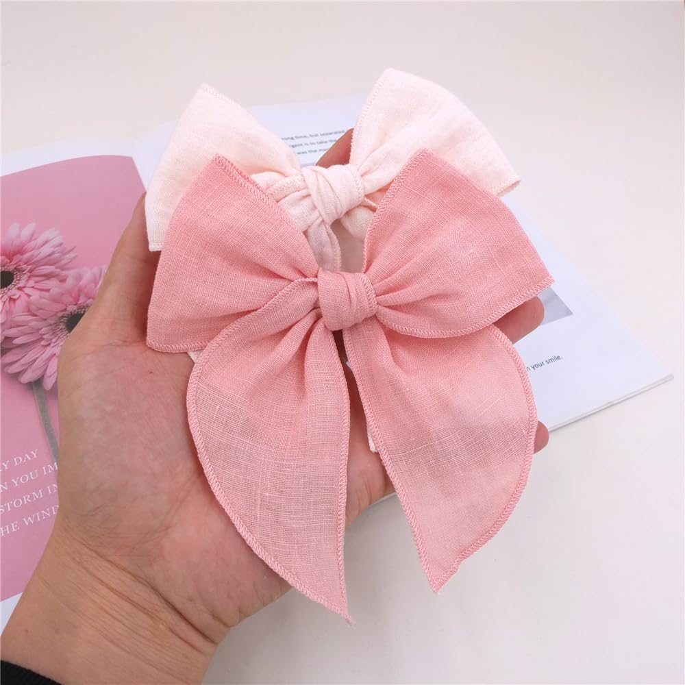 Sugarmelon bow 5-5-inch close-up emphasizes size suitable for all ages.