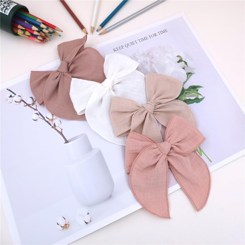 Sugarmelon Fable Bow worn by baby to mom for easy styling