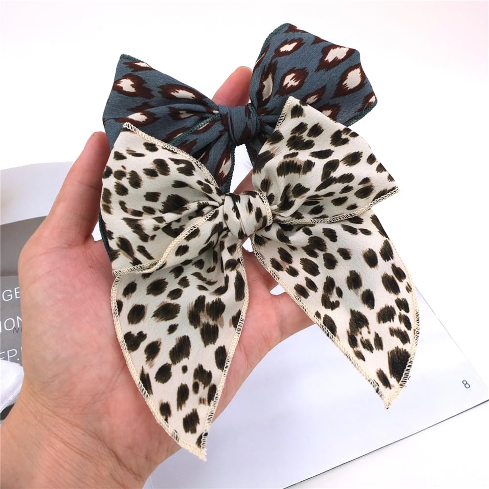 Sugarmelon fable bow leopard clip pairs with any outfit.