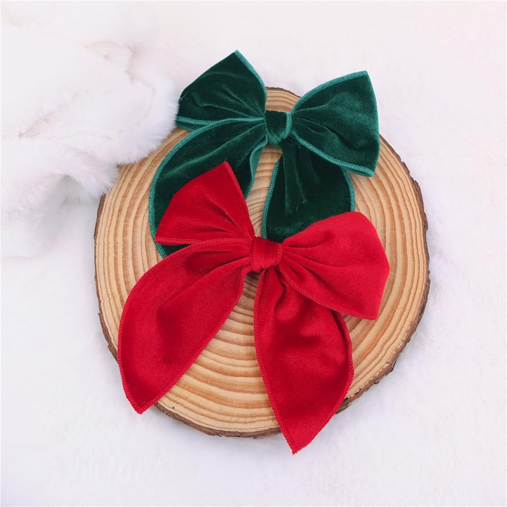 Sugarmelon velvet bow adds cute detail for baby girls at parties.