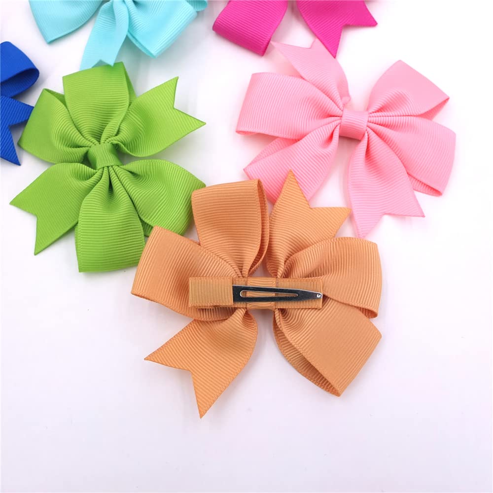 Sugarmelon pigtail-style bow clip keeps hair neatly away.