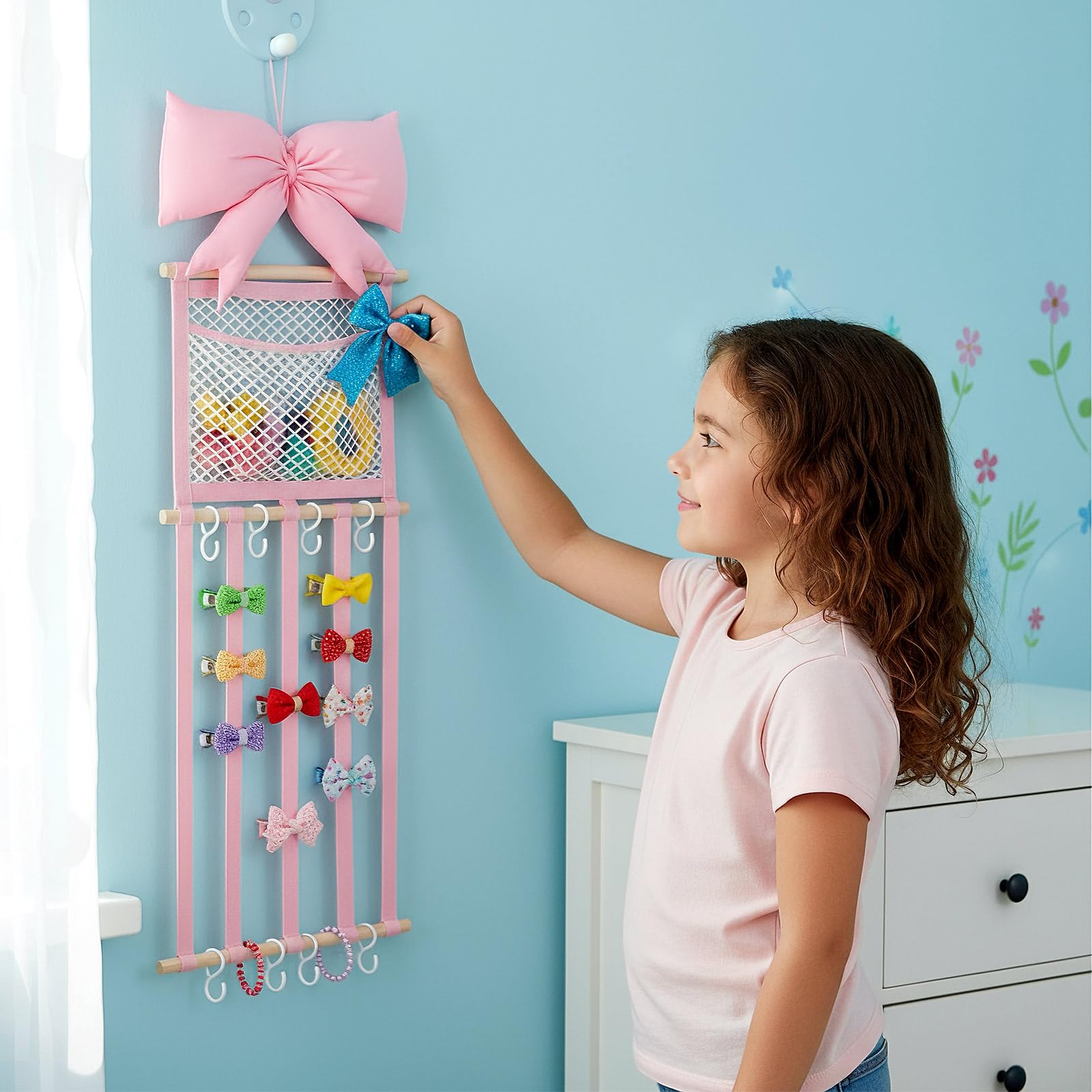Suncalla gift for Christmas toddler room helps organize accessories