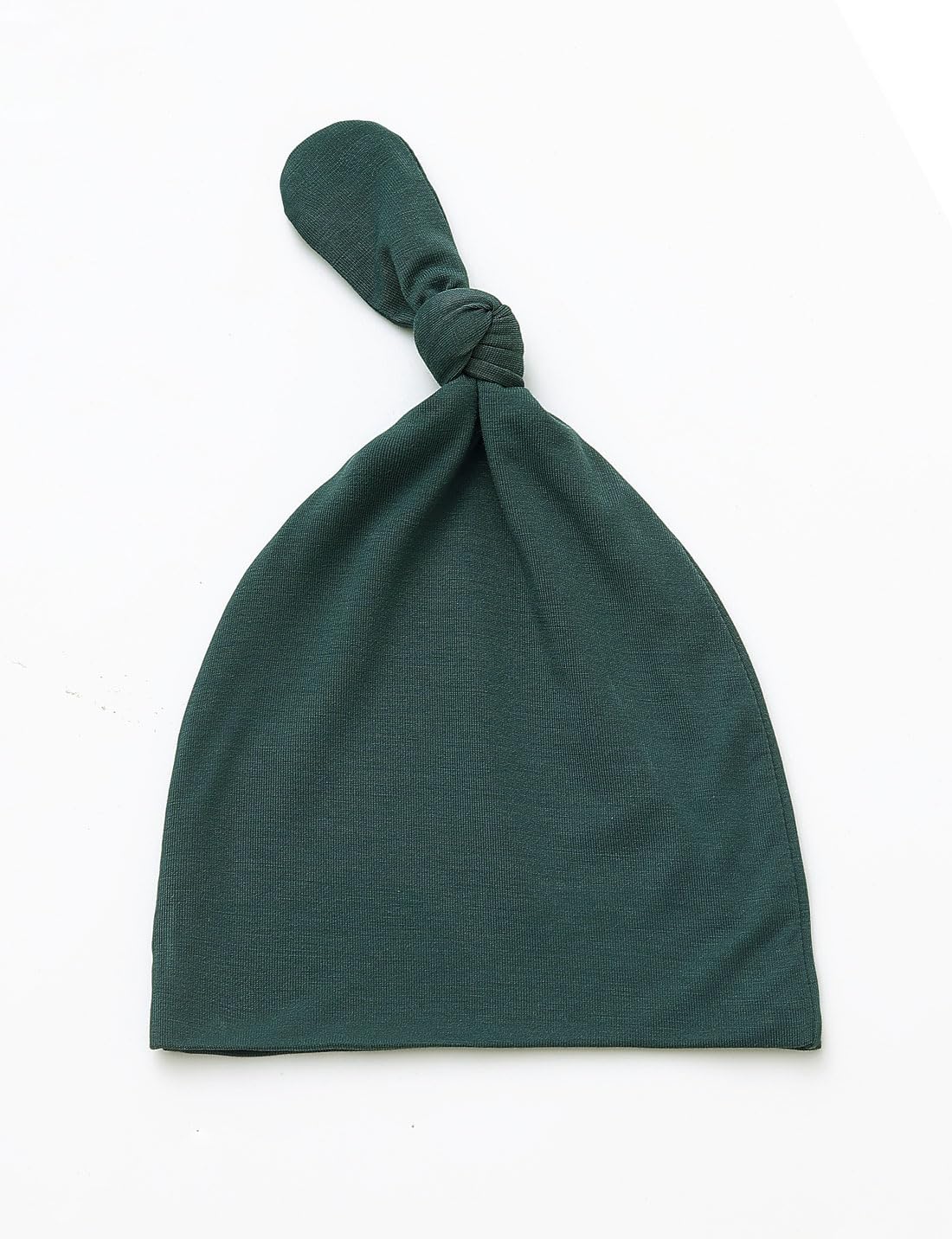 Suzel army green hat provides gentle warmth and snug fit