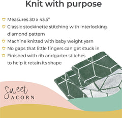Sweet Acorn blanket dimensions 30x43.5 inches for naps and snug use.