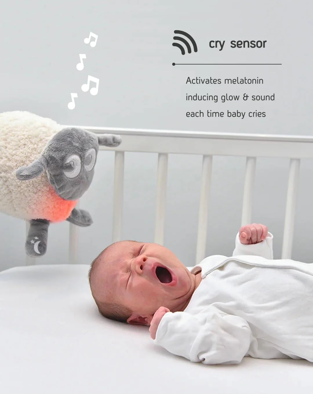 Sweet Dreamers Ewan Deluxe gray 10 sounds closeup offers varied sleep options for different moods.