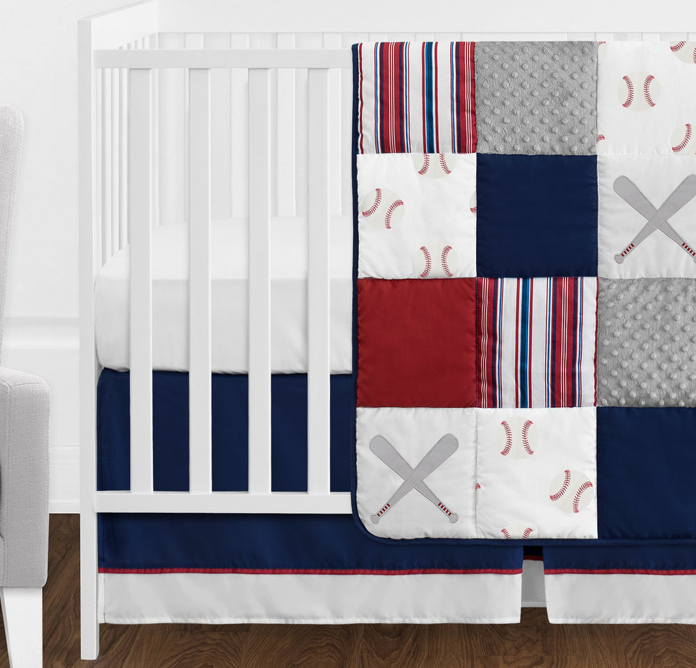 Sweet Jojo Designs wall hangings brighten the nursery with coordinating accents.
