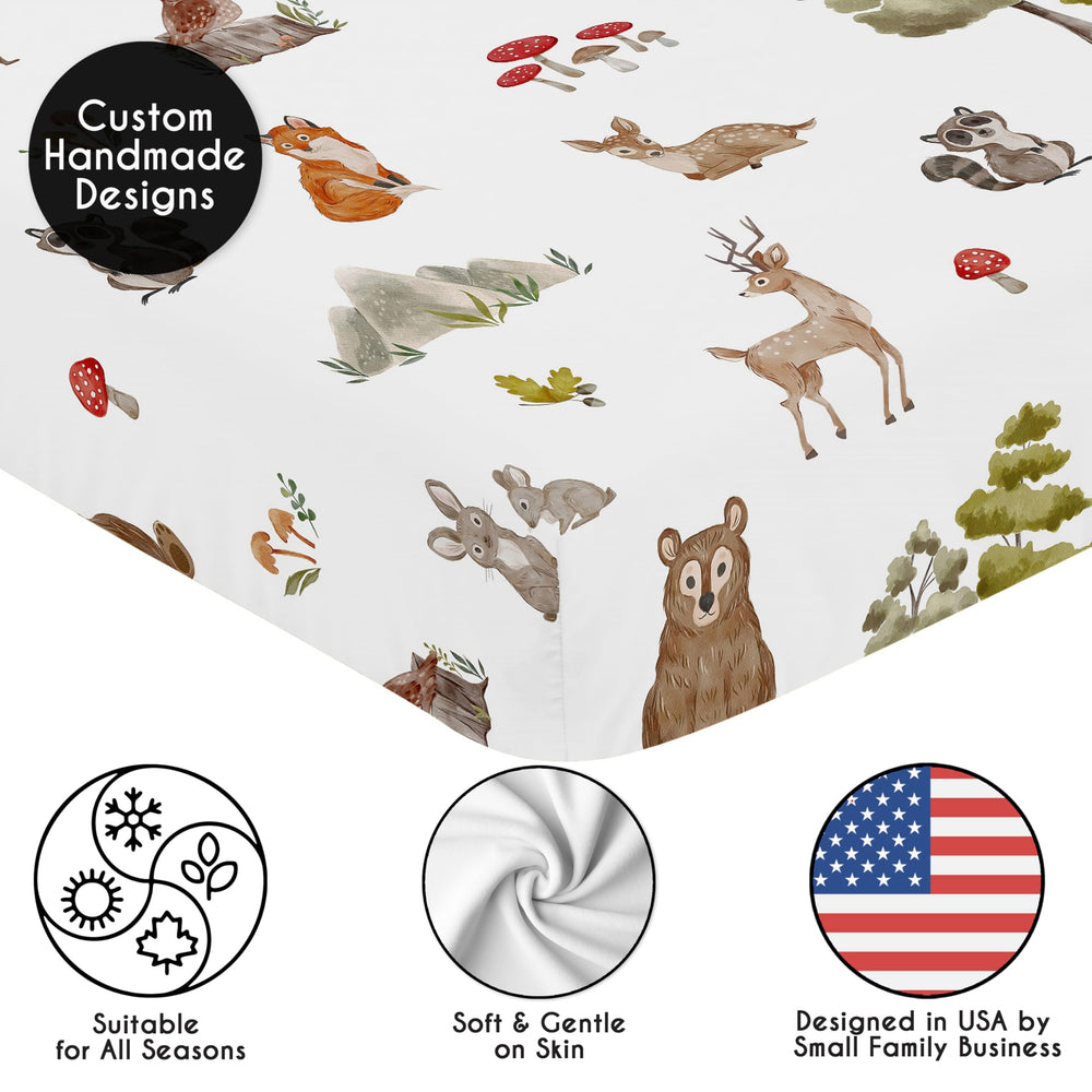 Sweet Jojo Designs safe, easy-care crib sheet promotes quick diaper changes and simple laundry routines.