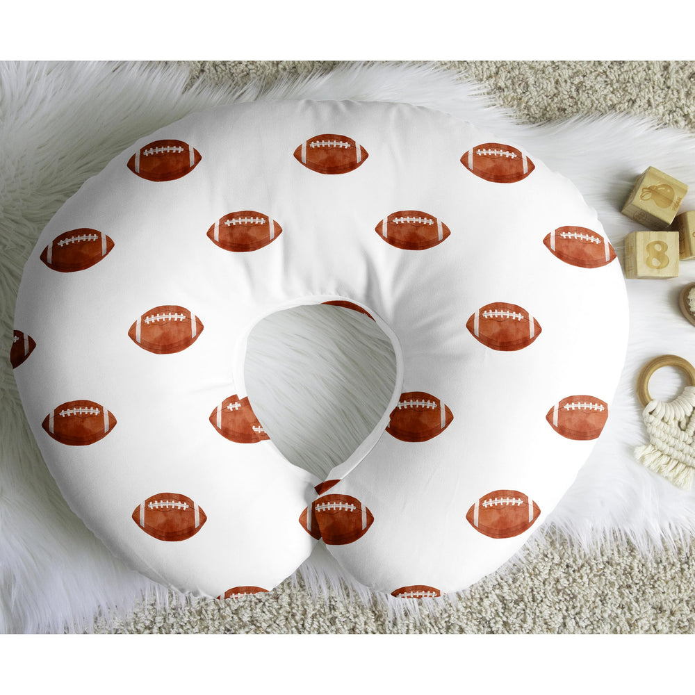 Sweet Jojo Designs breastfeeding slipcover helps caregivers coordinate fresh nursery looks.