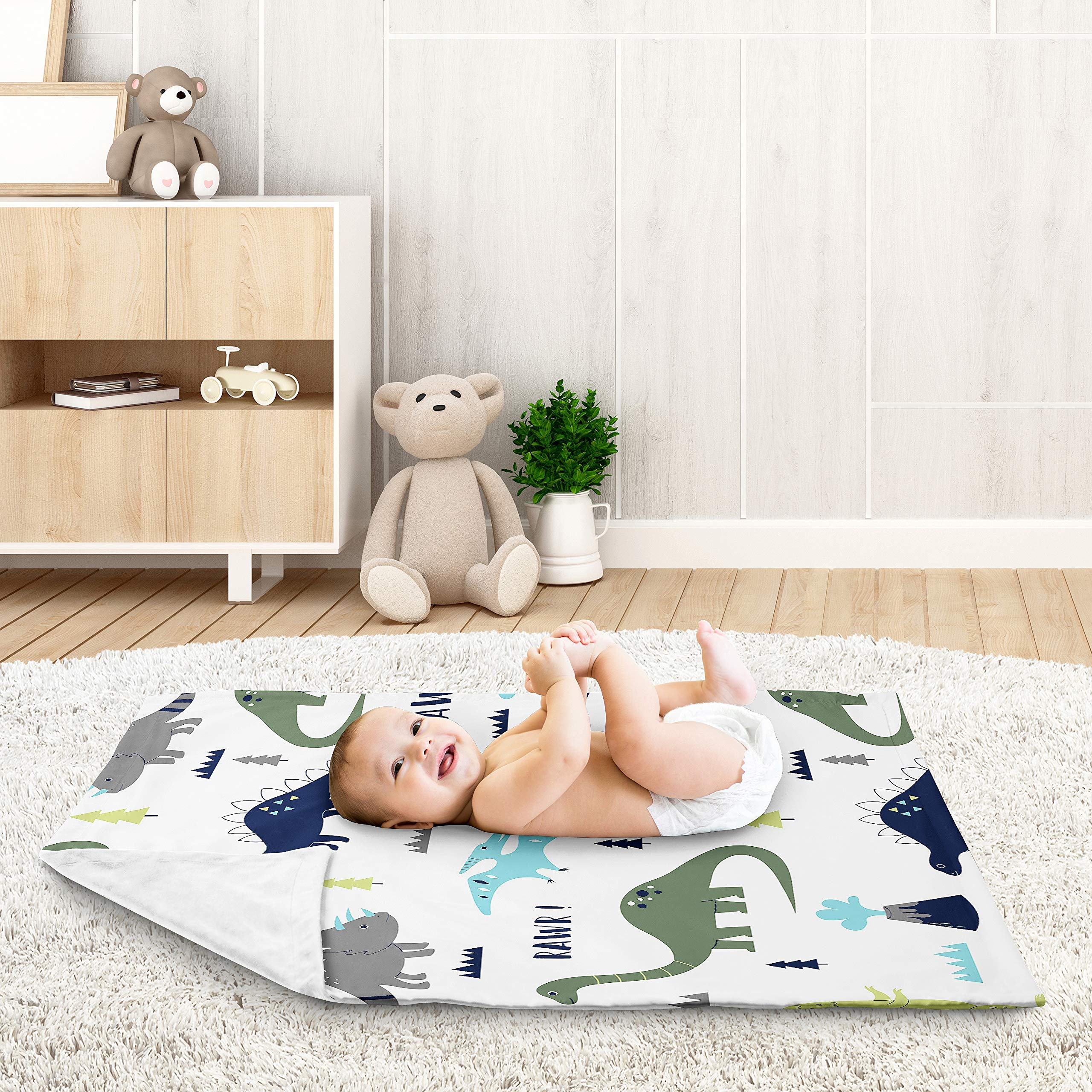 Sweet Jojo Designs Modern Dino Mod lightweight 30x36-inch blanket for car seats and strollers