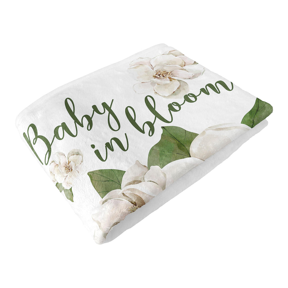 Sweet Jojo Designs coordinating nursery decor accents for easy room styling